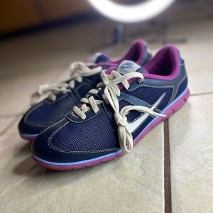 Nike Oceania 443937-401 Running Training Sneakers
